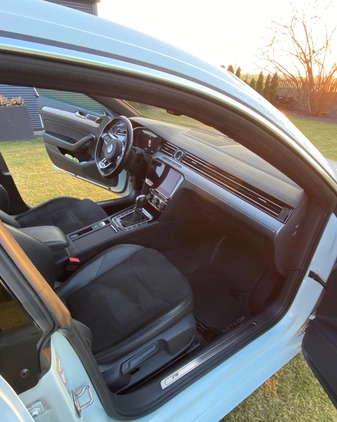 Volkswagen Arteon cena 134900 przebieg: 89000, rok produkcji 2019 z Września małe 137